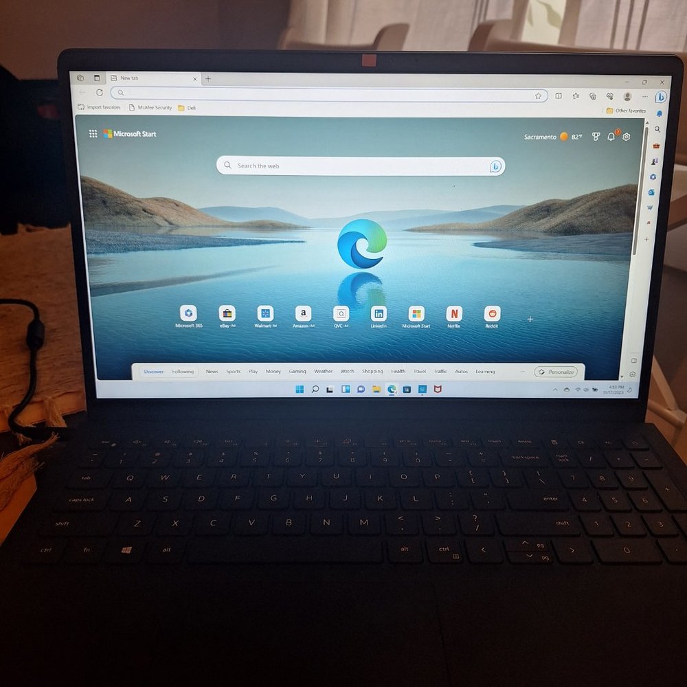 Dell Insp. 15 3511 Laptop, 15.6" FHD Touchscreen Intel Core i5-1035G1, 12 GB RAM - Picture 6 of 7